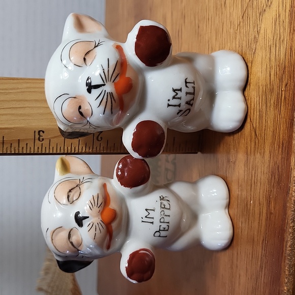 Vintage Ceramic Bonzo Dog I'm Salt I'm Pepper Shakers - Picture 13 of 14